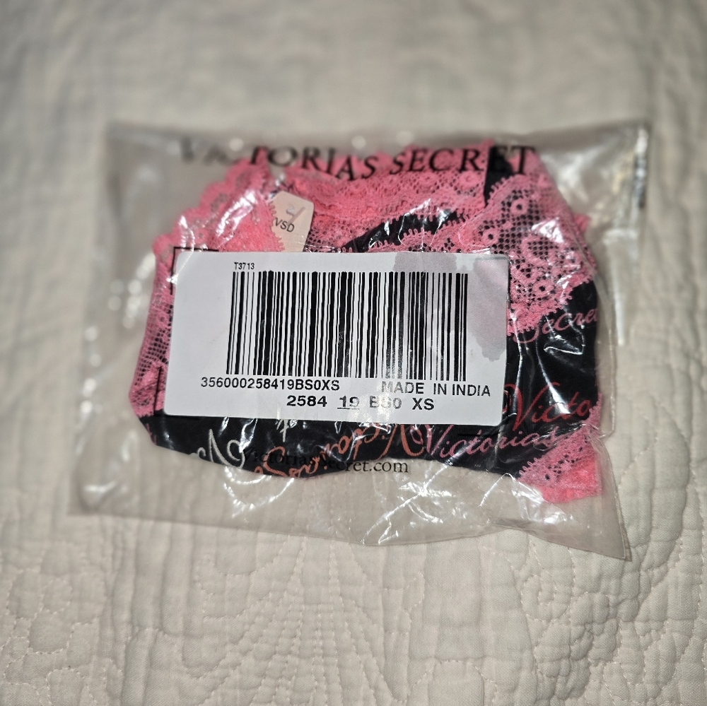 new sealed victoria's secret pink underwear
